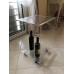 Tavolino/comodino servitore da divano e soggiorno con ruote trasparenti in plexiglass 10 mm.